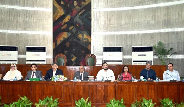 সংবিধান সংশোধনে সর্বস্তরের মতামত গ্রহণে উদ্যোগ, ডিসেম্বরেই প্রতিবেদন প্রস্তুতের লক্ষ্য